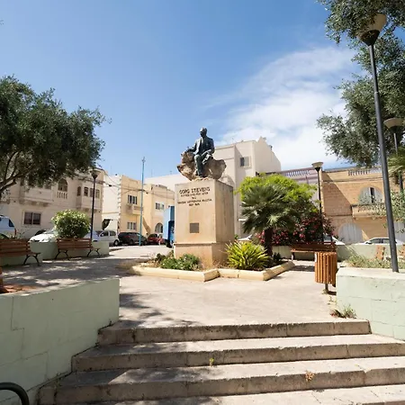 3br Designer With Outdoor Space, Wifi & Ac By 360 Estates