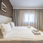 3br Designer With Outdoor Space, Wifi & Ac By 360 Estates Апартаменты