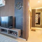Апартаменты 3br Designer With Outdoor Space, Wifi & Ac By 360 Estates