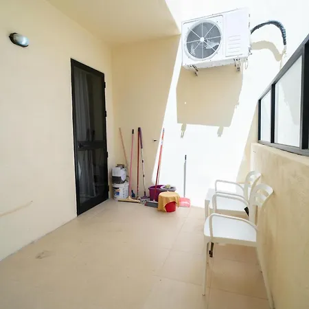 Apartment 3br Designer With Outdoor Space, Wifi & Ac By 360 Estates Ta' Penza