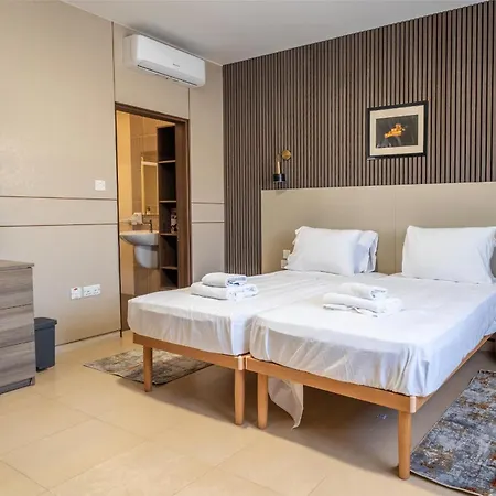 3br Designer With Outdoor Space, Wifi & Ac By 360 Estates Apartament Ta' Penza