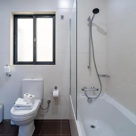 3br Designer With Outdoor Space, Wifi & Ac By 360 Estates * Ta' Penza